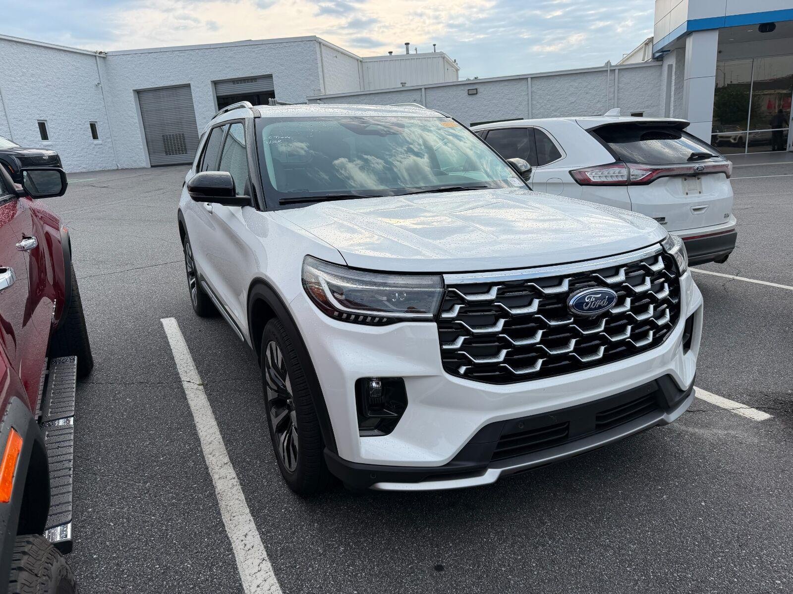 Used 2026 White Ford Platinum image 2
