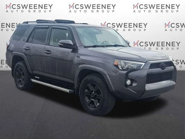 Used 2019 Gray Toyota SR5 image 7