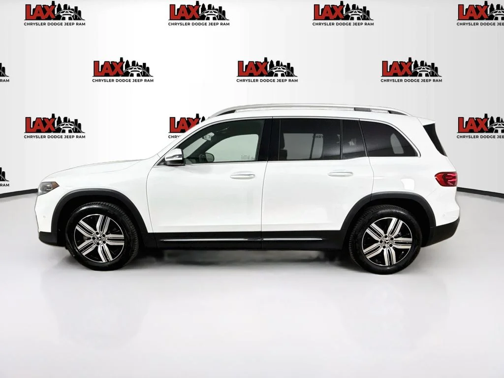 Used 2024 White Mercedes-Benz 250+ image 4