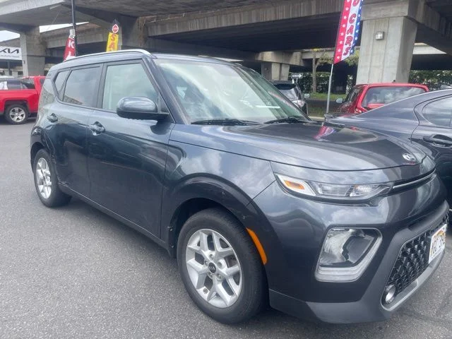 Used 2020 Gray Kia LX image 18