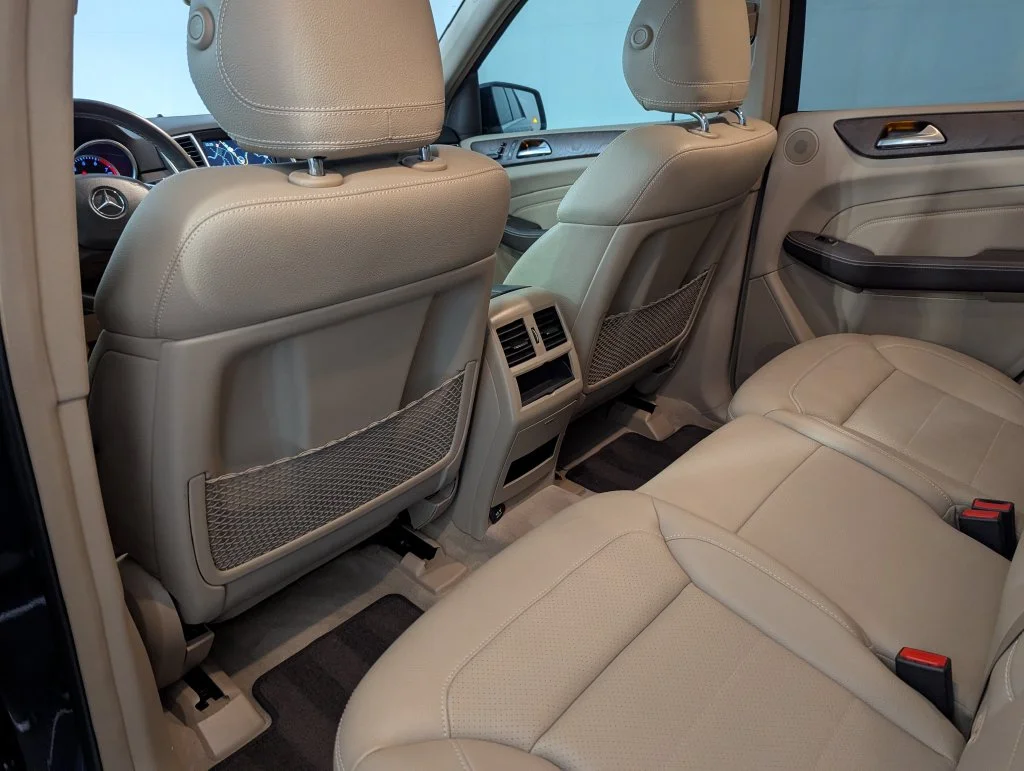 Used 2013 Blue Mercedes-Benz ML 350 image 40
