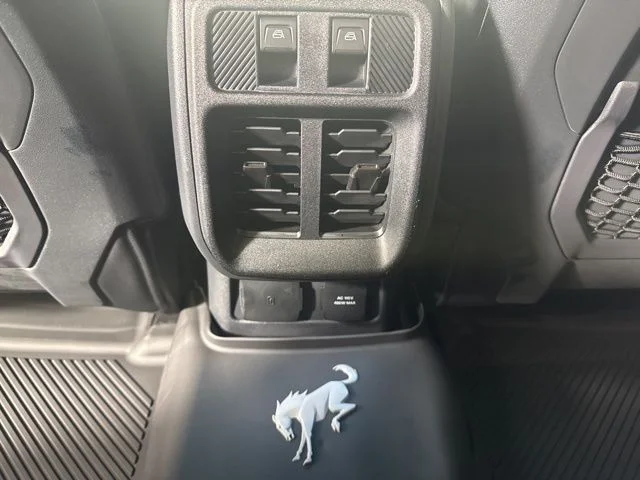 New 2025 Shadow Black Ford Badlands image 13