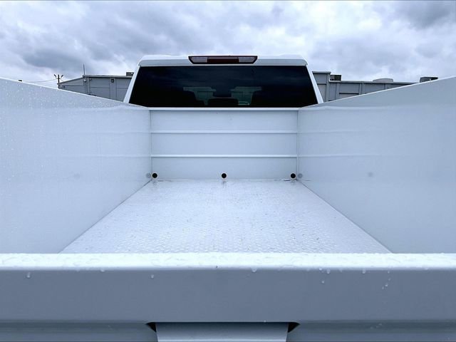New 2026 Summit White Chevrolet Work Truck image 15