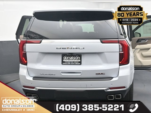 2027 GMC Yukon Denali - Photo 27