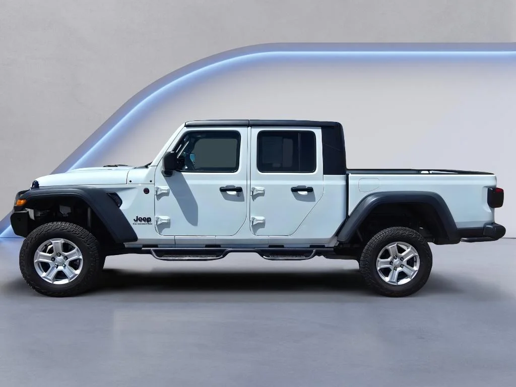 Used 2020 Bright White Clearcoat Jeep Rubicon image 2