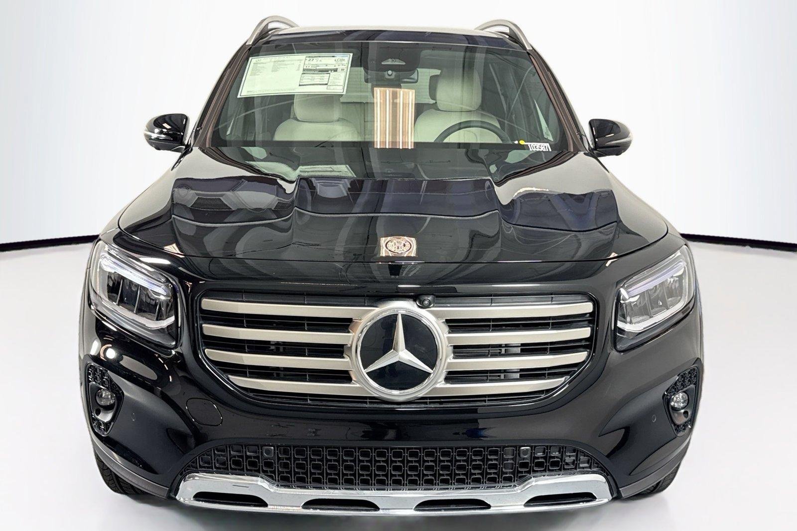 New 2026 Night Black Mercedes-Benz GLB 250 image 2