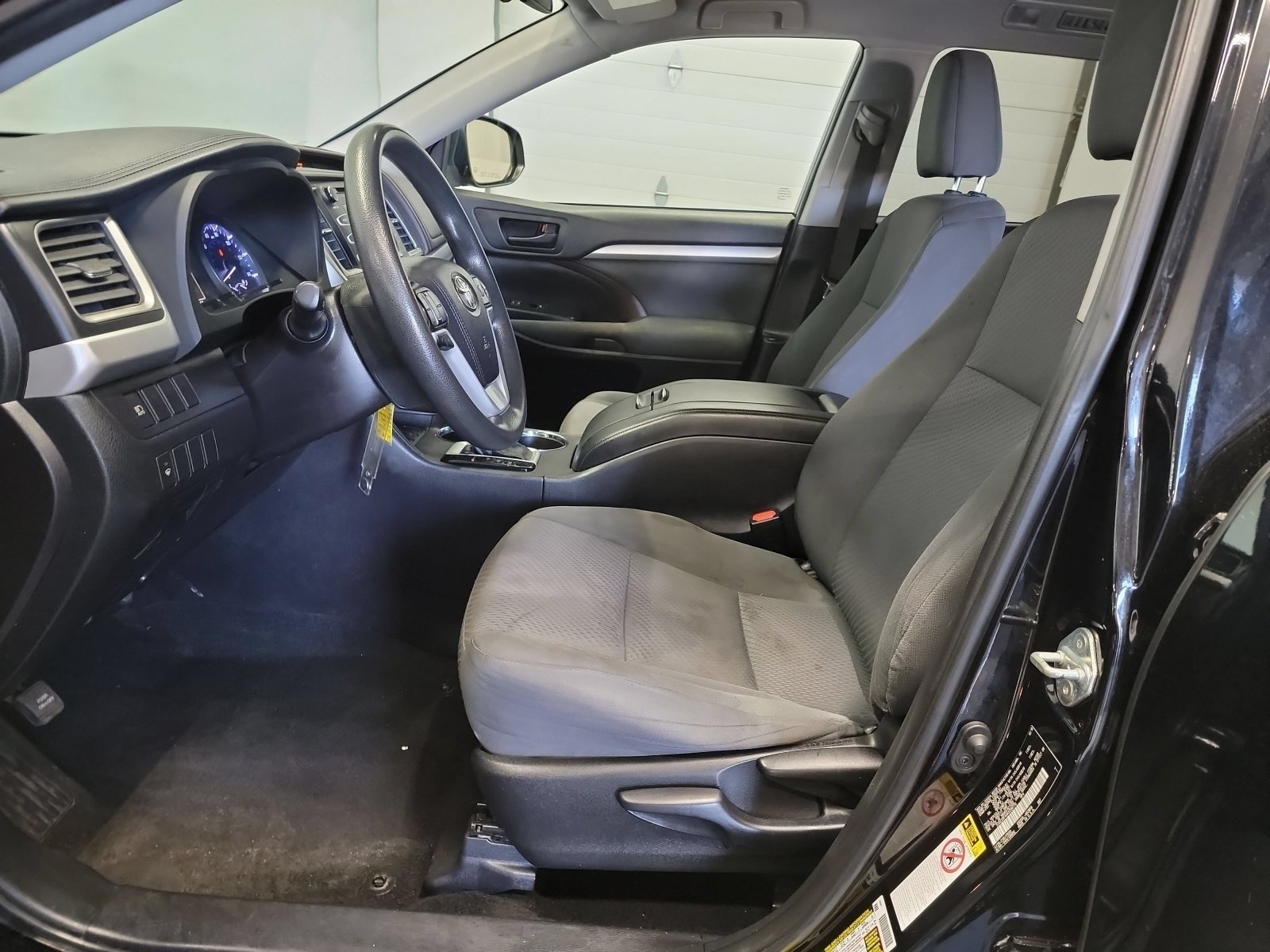Used 2019 Midnight Black Metallic Toyota LE image 11