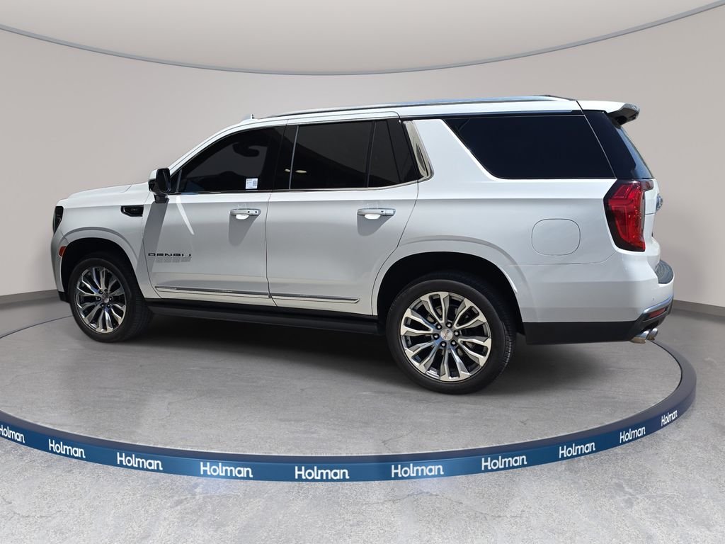 Used 2021 White GMC Denali image 9