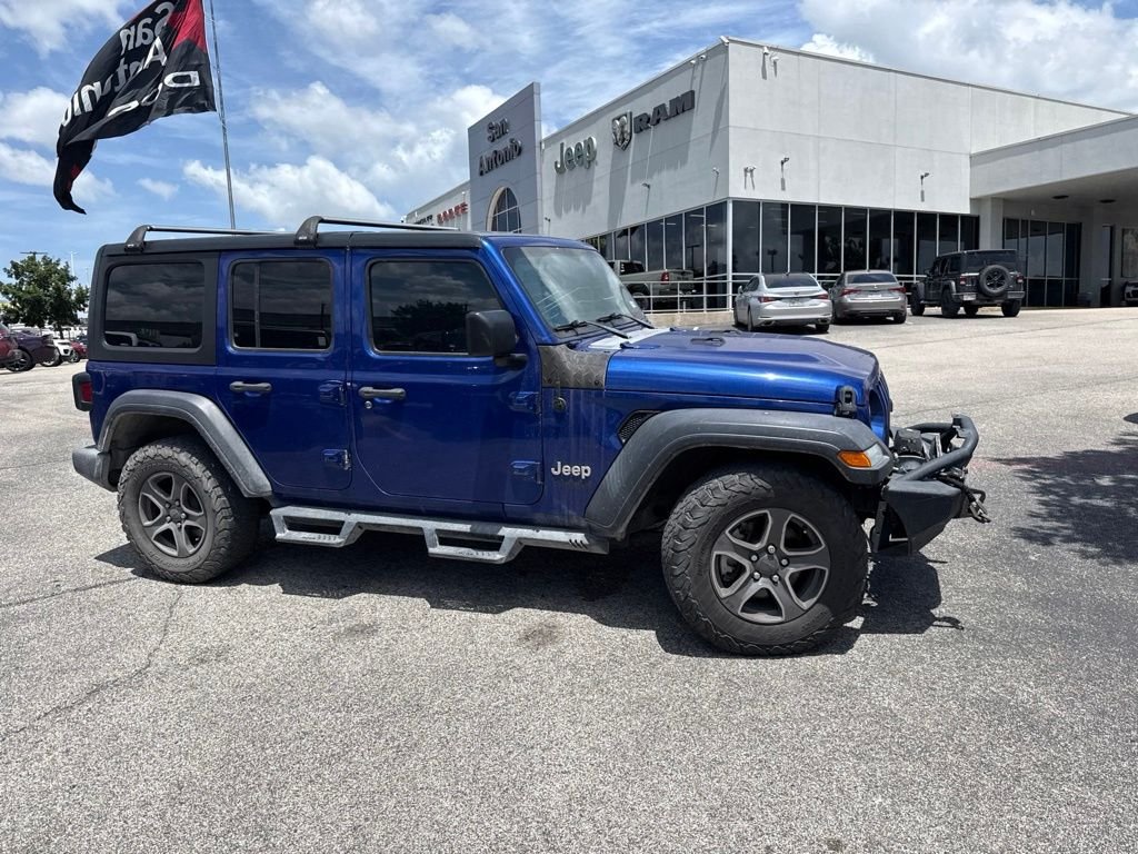 Used 2018 Blue Jeep Unlimited Sport S image 5
