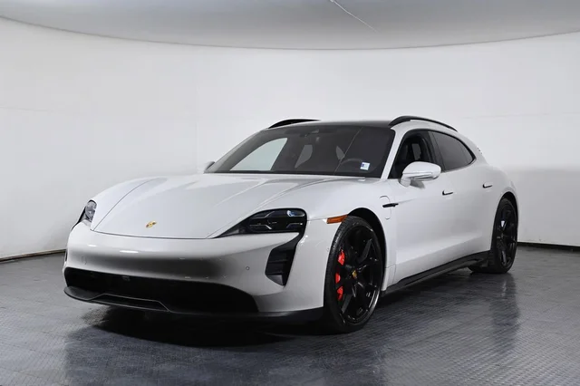 2024 Porsche Taycan GTS