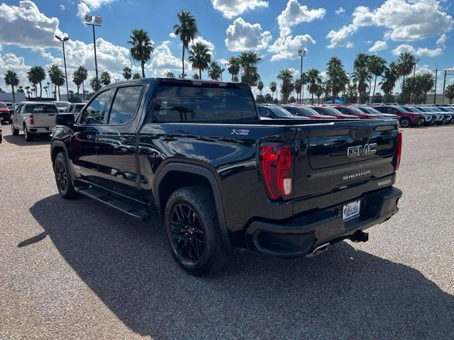 Used 2022 ONYX BLACK GMC Elevation image 5