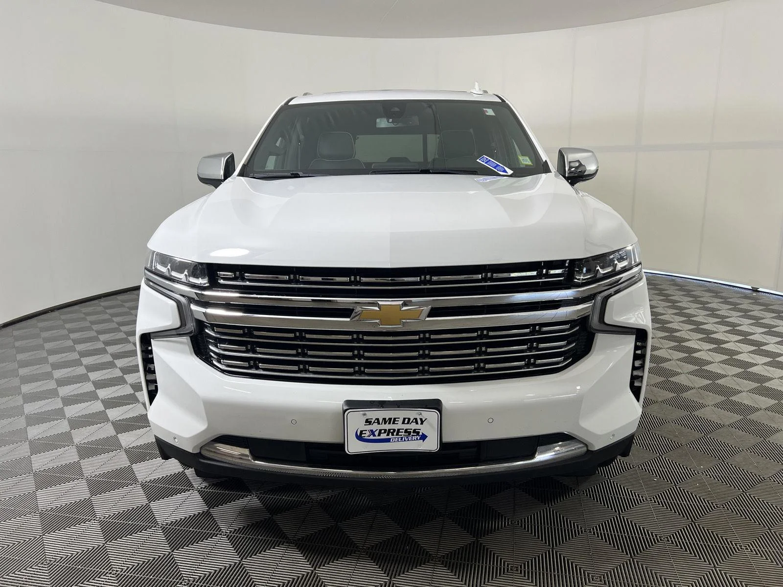 Used 2021 Summit White Chevrolet Premier image 17
