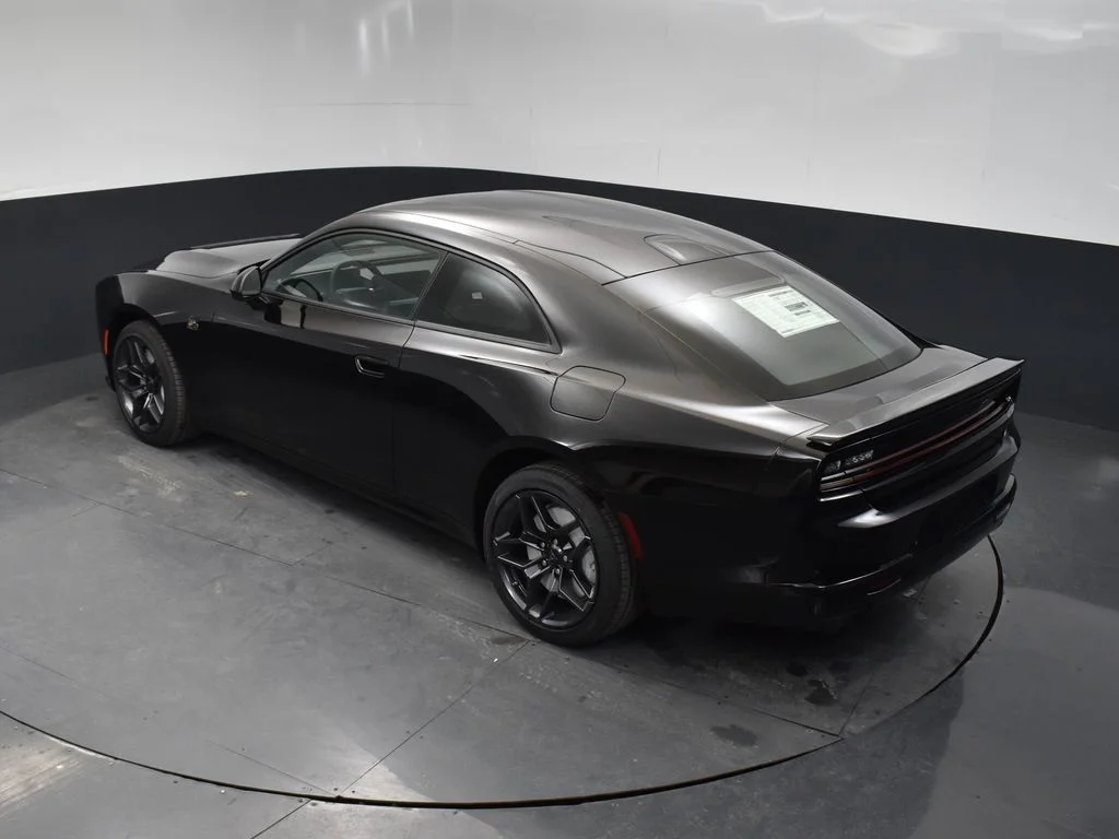 New 2026 Diamond Black Crystal Pearlcoat Dodge Scat Pack image 34