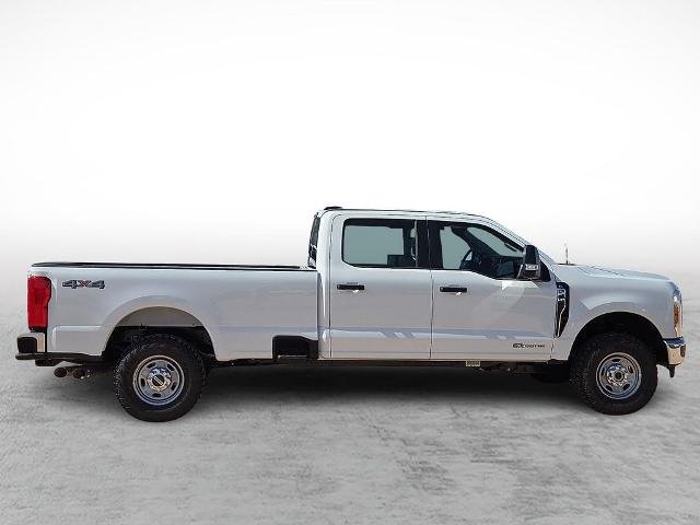 New 2026 Oxford White Ford F-250® XL image 37