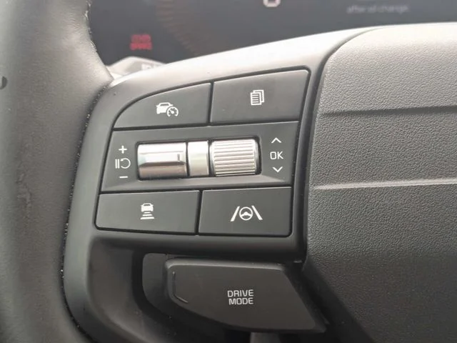 Used 2026 White Kia LX image 24