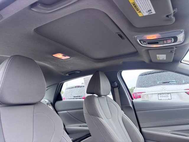 2025 Hyundai Elantra SEL - Photo 56