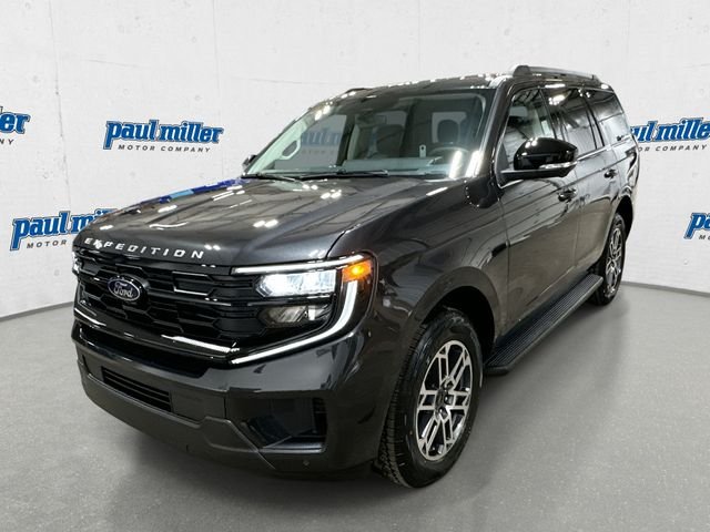 2026 Ford Expedition Active 4x4's photo