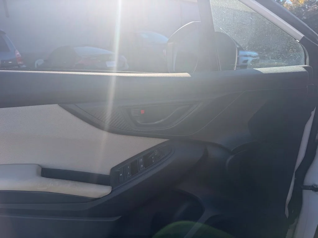 Used 2019  Subaru 2.0i image 11