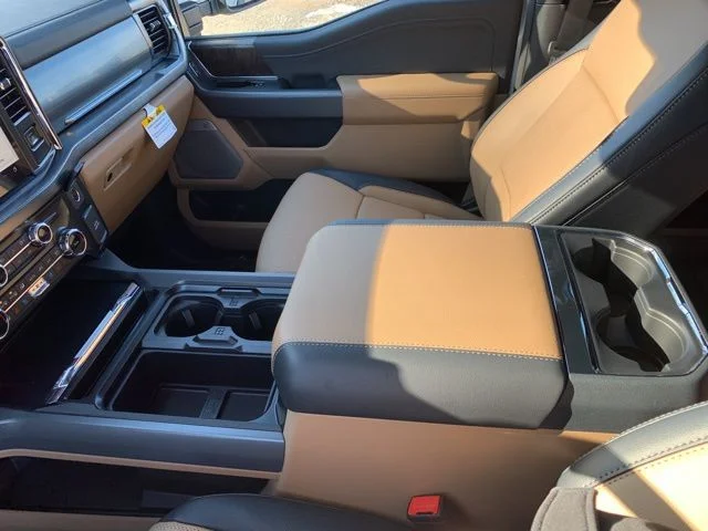 New 2026 White Ford F-350® Lariat® image 32