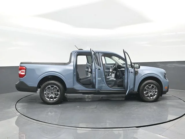 New 2026 Azure Gray Metallic Tri-Coat Ford XLT image 24
