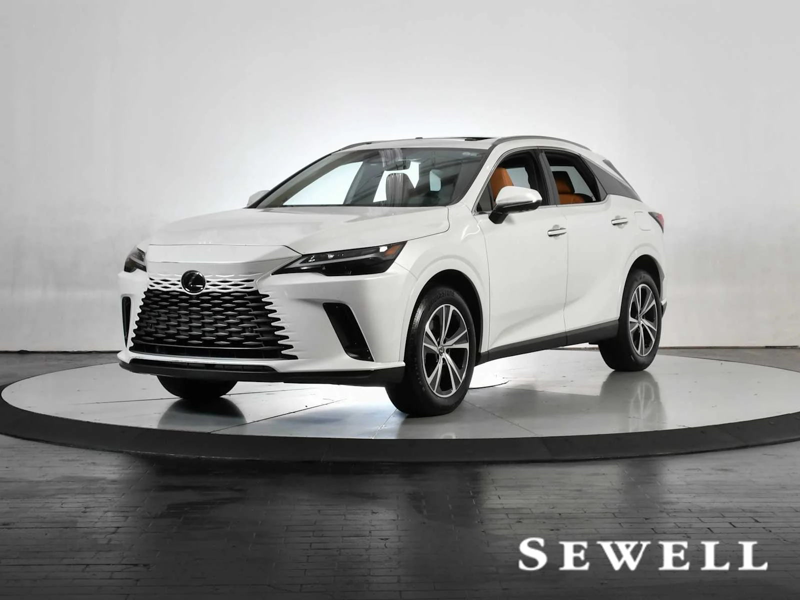 Used 2025 Eminent White Pearl Lexus Premium image 1