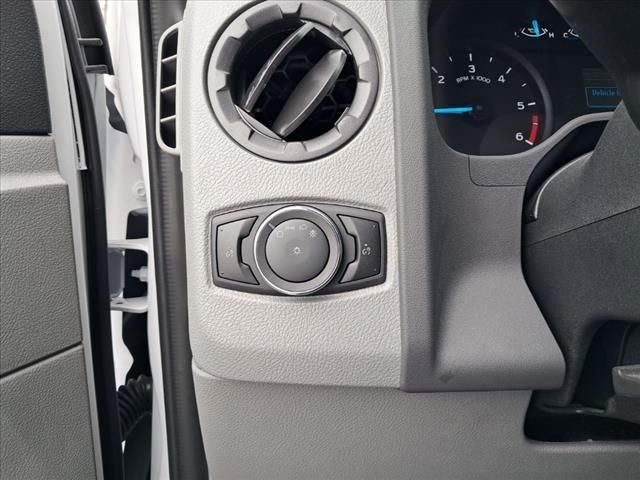 New 2025 Oxford White Ford E-350 SRW image 11
