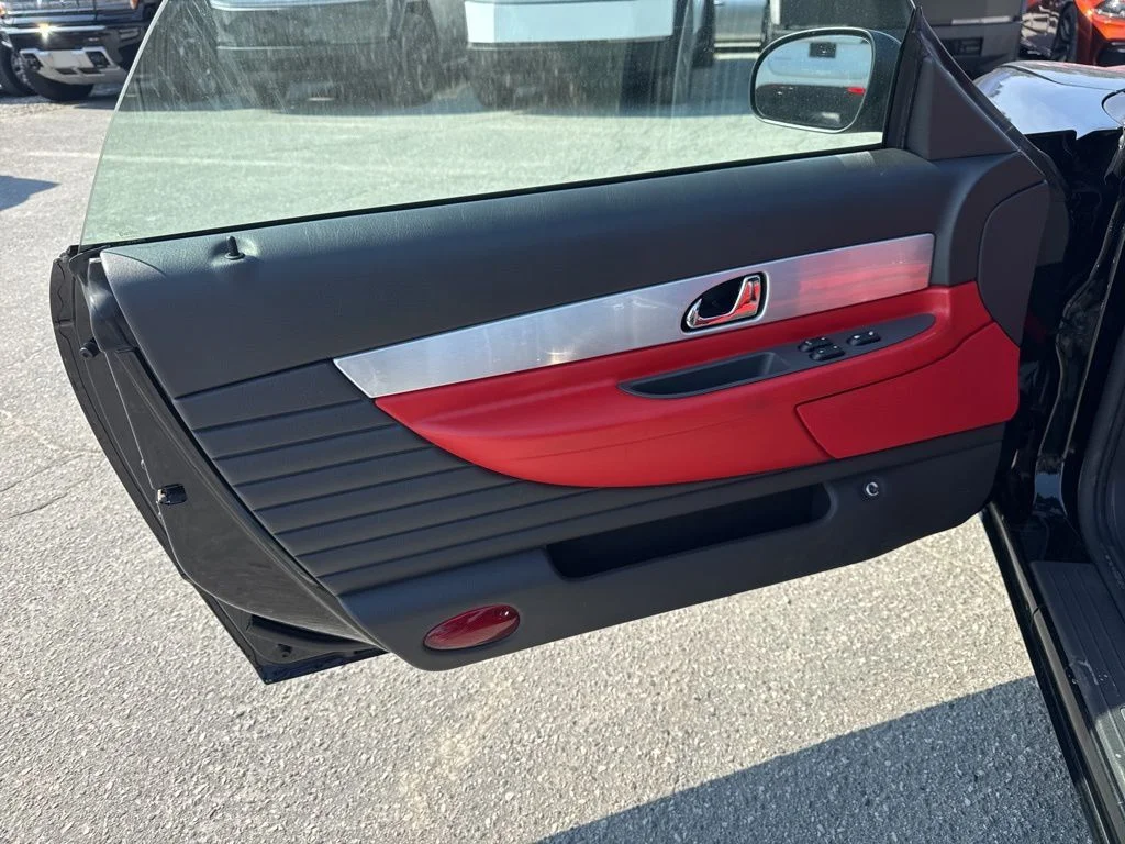 Used 2002 Black Ford Base image 19