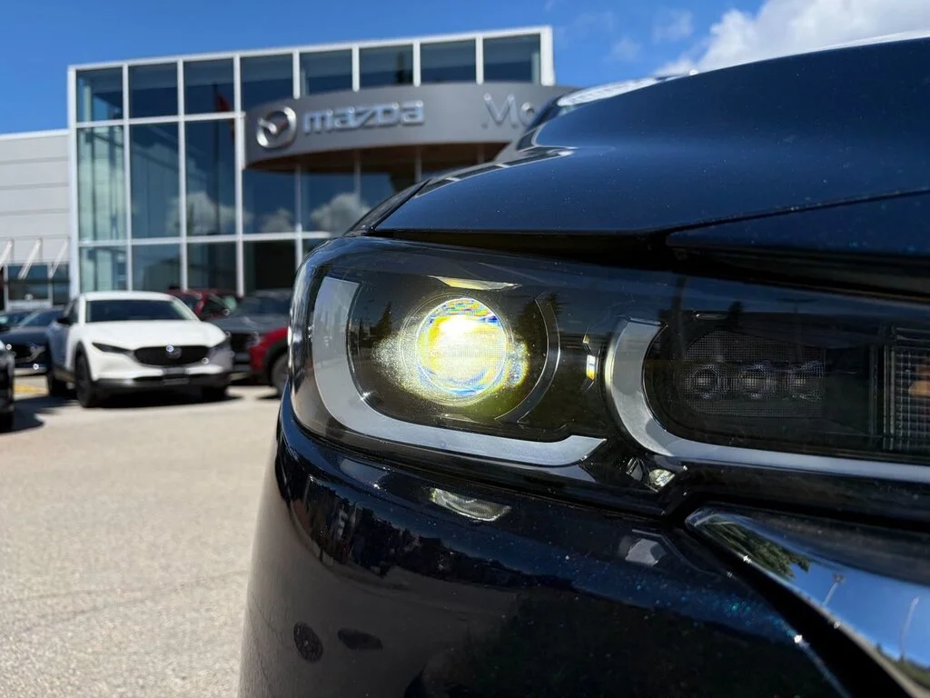Used 2022  Mazda GS AWD at image 3