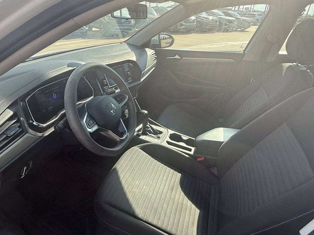 Used 2022 Pure White Volkswagen 1.5T S image 10