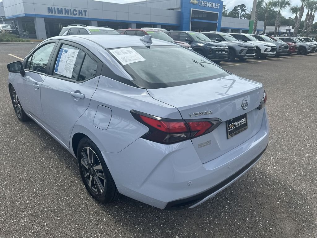 Used 2024 Gray Nissan SV image 14