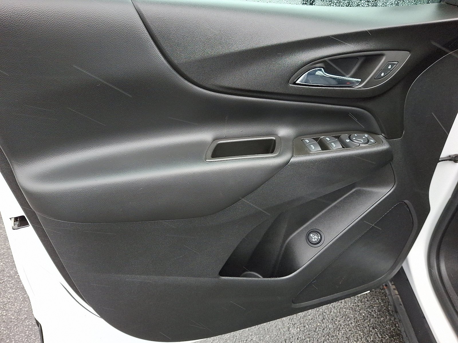 2022 Chevrolet Equinox LT - Photo 12