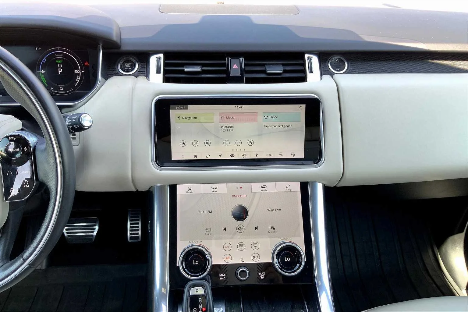 Used 2021 Fuji White Land Rover HSE Silver Edition image 14