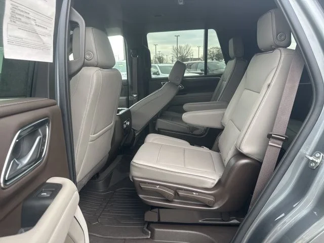 2022 GMC Yukon SLT - Photo 27