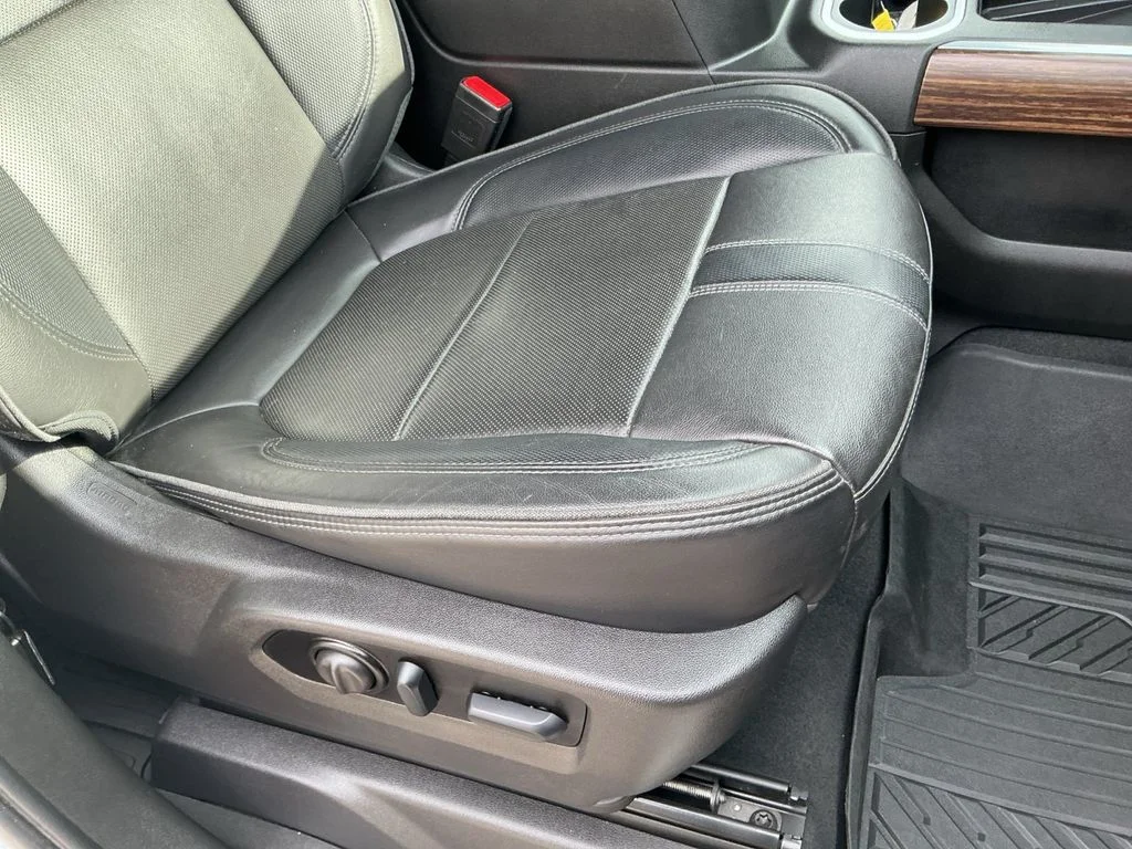 Used 2022 Beige Chevrolet High Country image 30