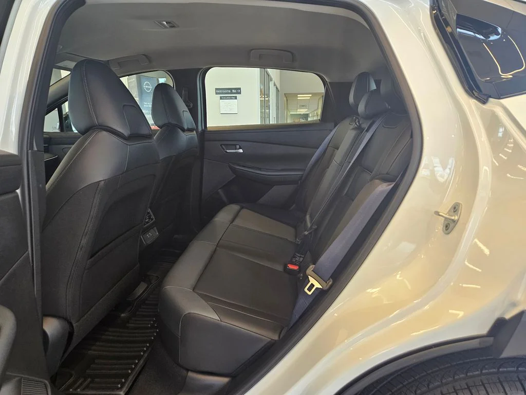 New 2026 Everest White Pearl TriCoat Nissan SV+ image 25