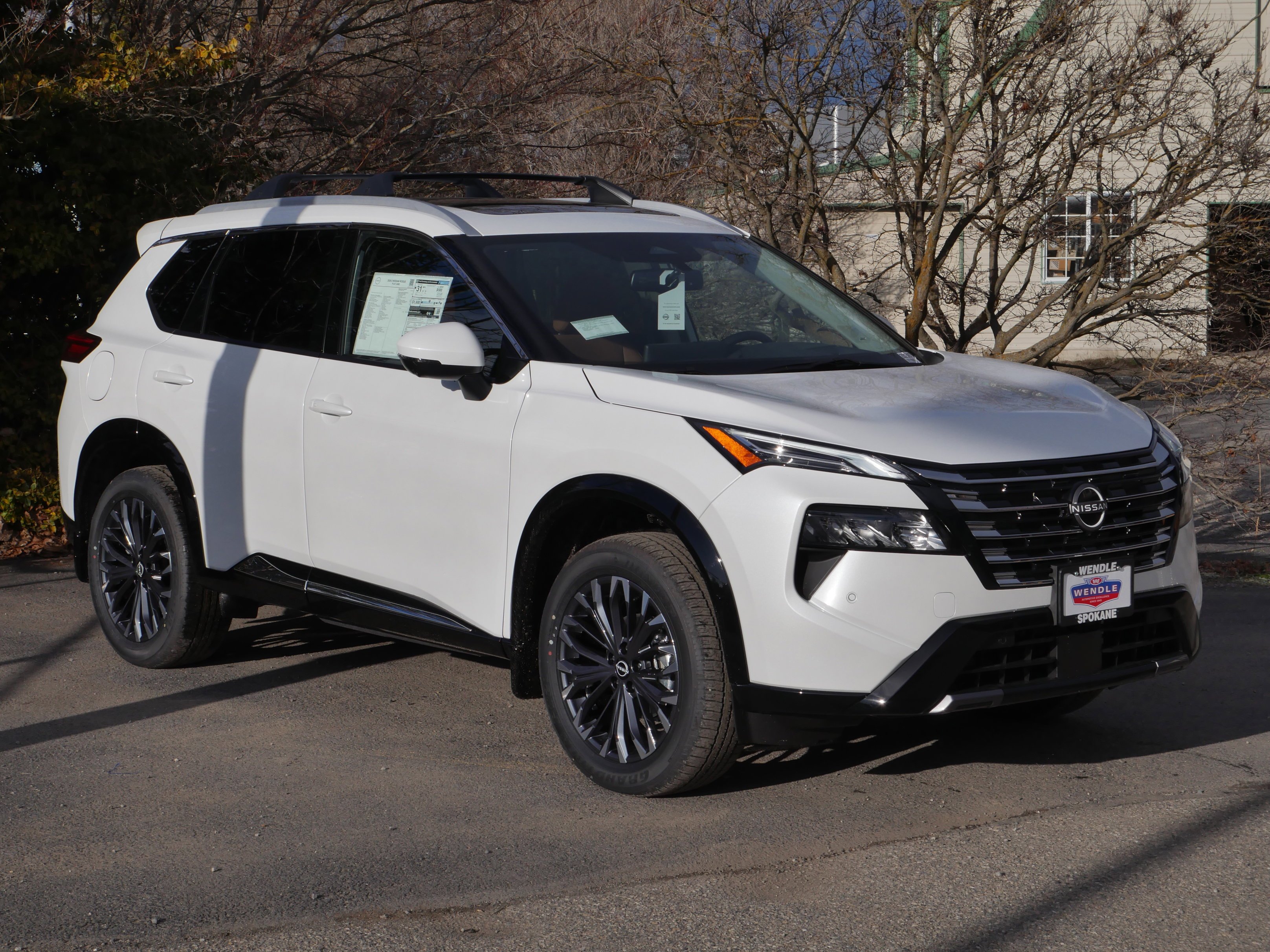 New 2026 Everest White Pearl TriCoat Nissan Platinum image 29
