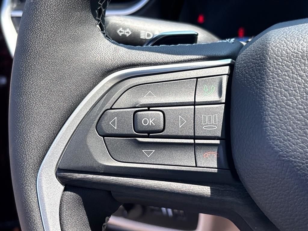 Used 2025 Red Jeep Limited image 17