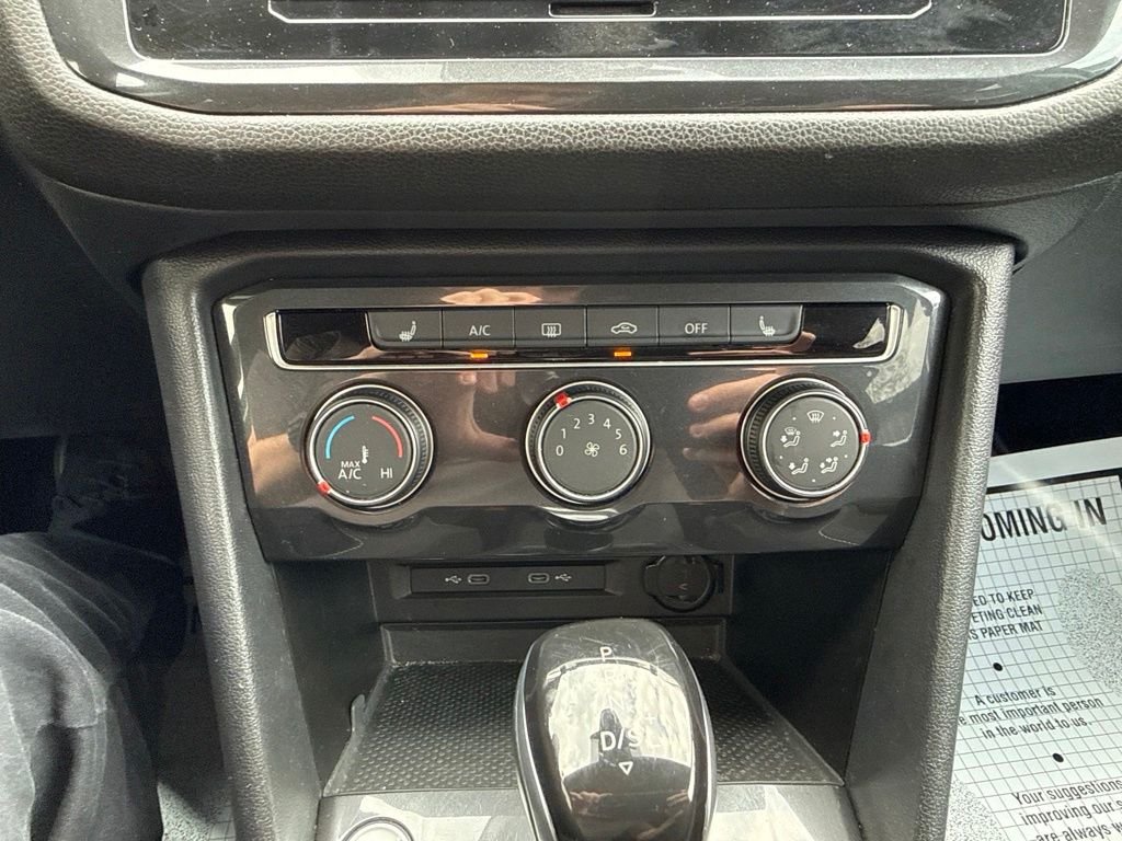 Used 2024  Volkswagen 2.0T S image 19