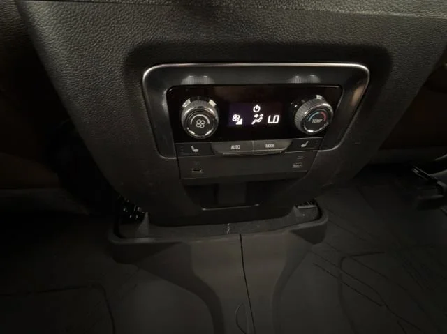 New 2026 Polar White Tricoat Chevrolet High Country image 23