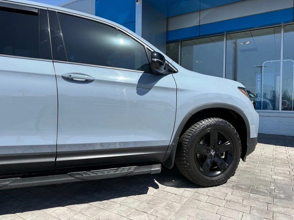 Used 2023 Gray Honda Black Edition image 11