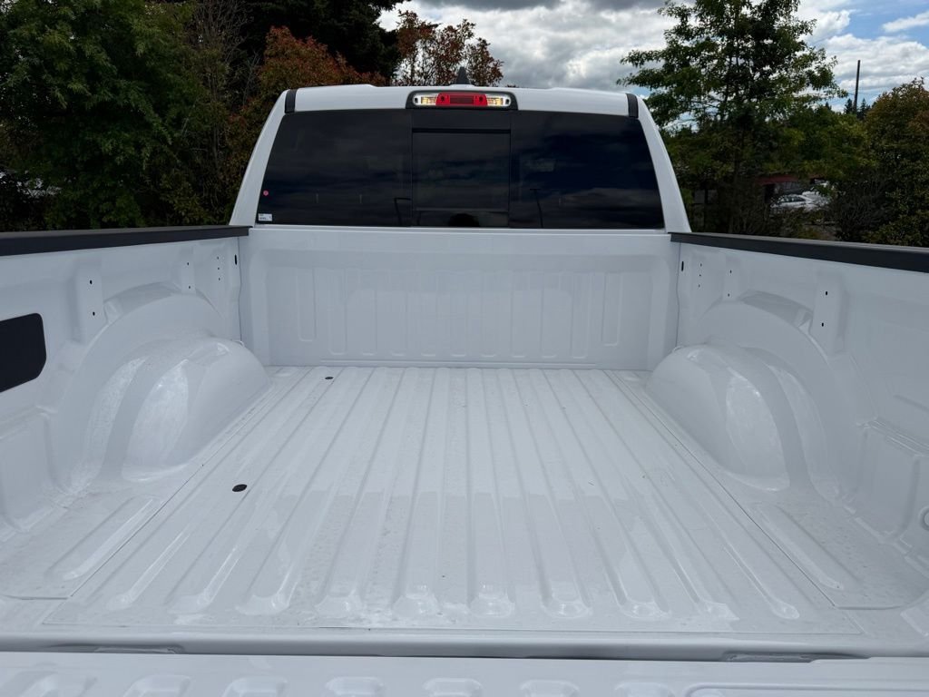 New 2026 Bright White Clear-Coat Exterior Paint RAM Laramie image 10