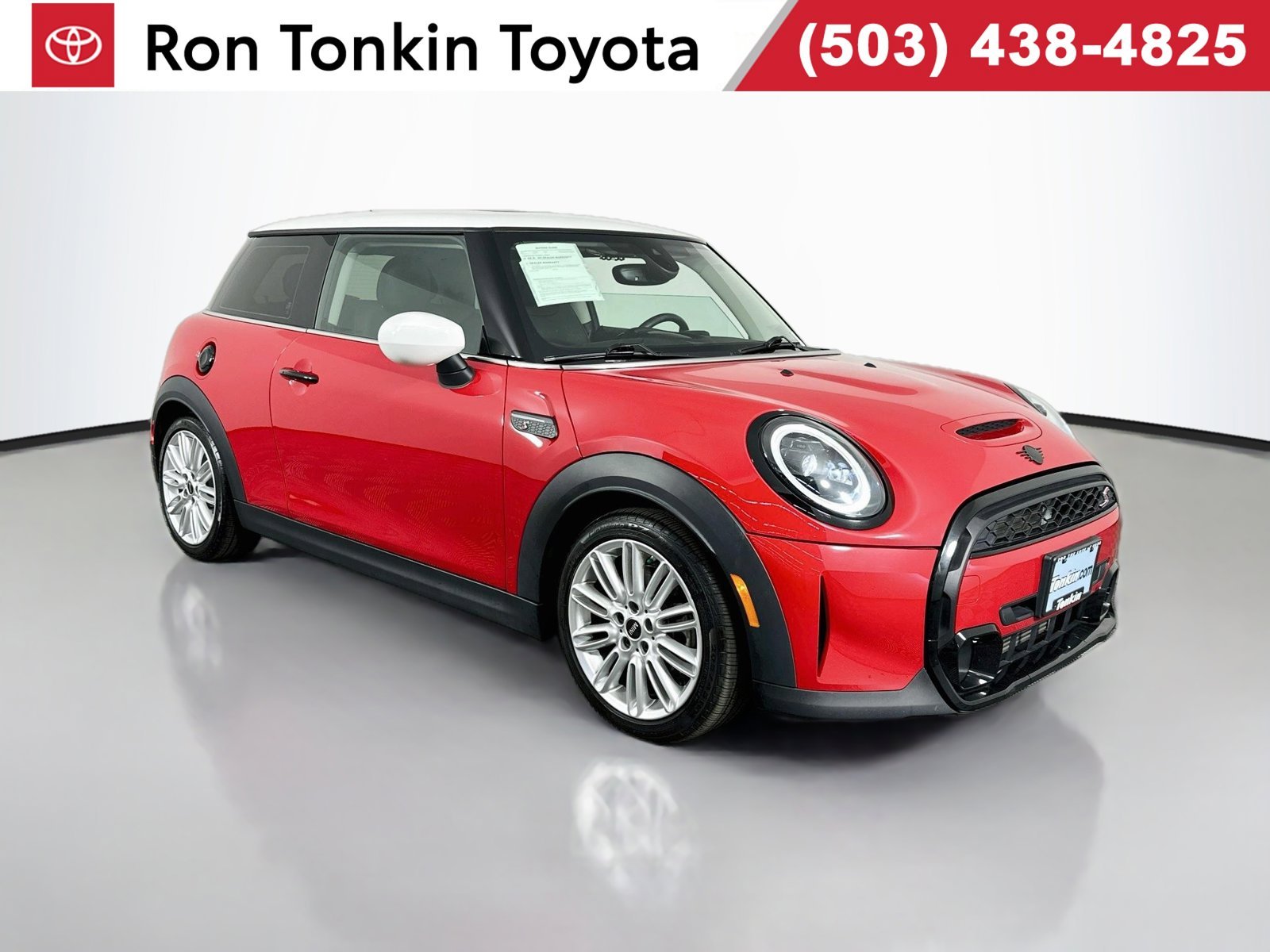 Used 2023 Chili Red MINI  image 1