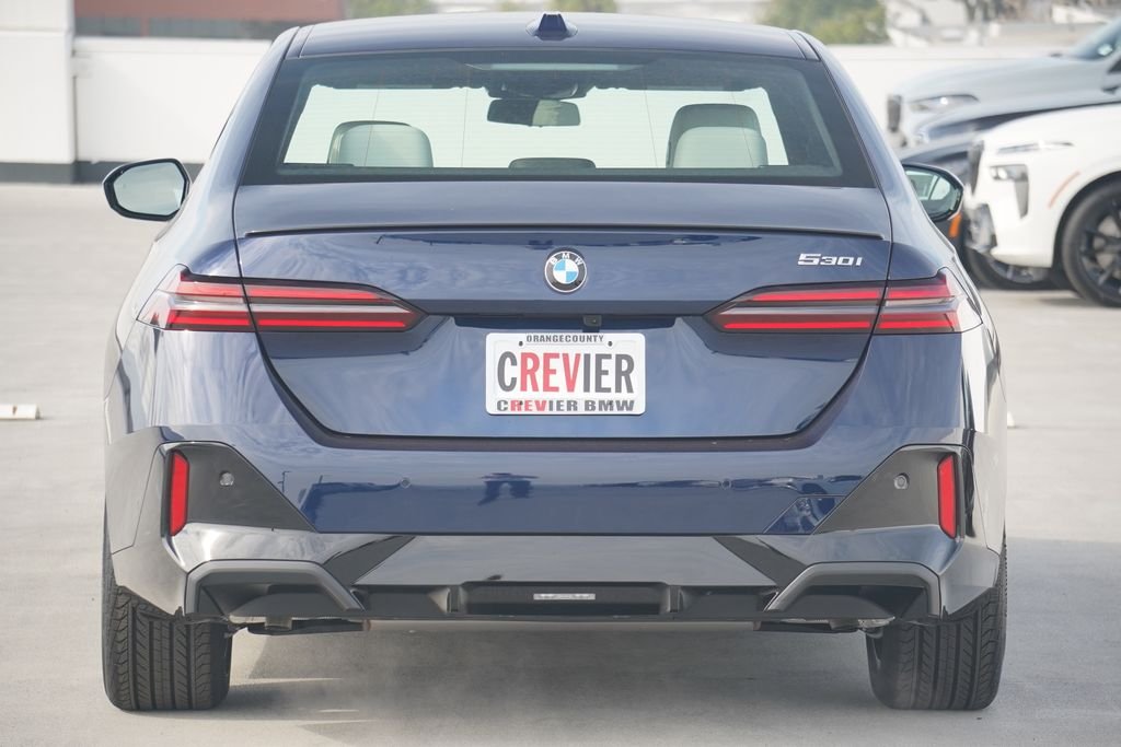 Used 2026 Tanzanite Blue II Met BMW 530i image 6