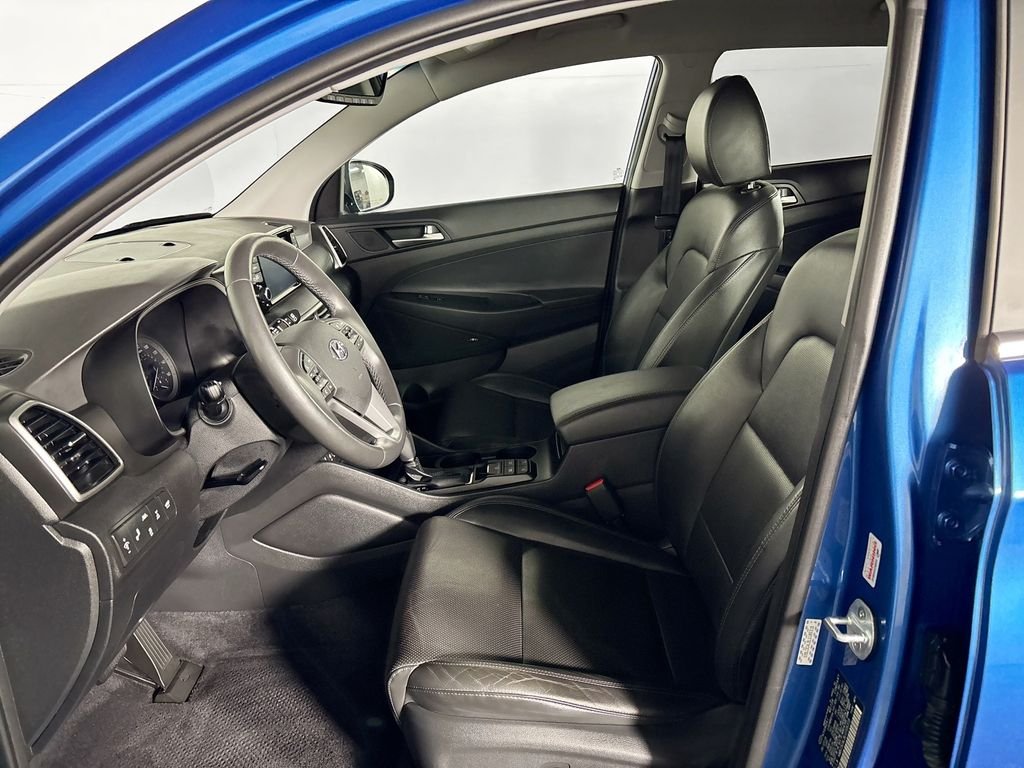Used 2020 Aqua Blue Hyundai Limited image 11