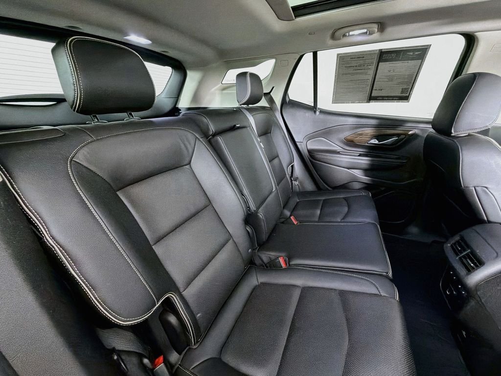 Used 2018 Summit White GMC Denali image 29