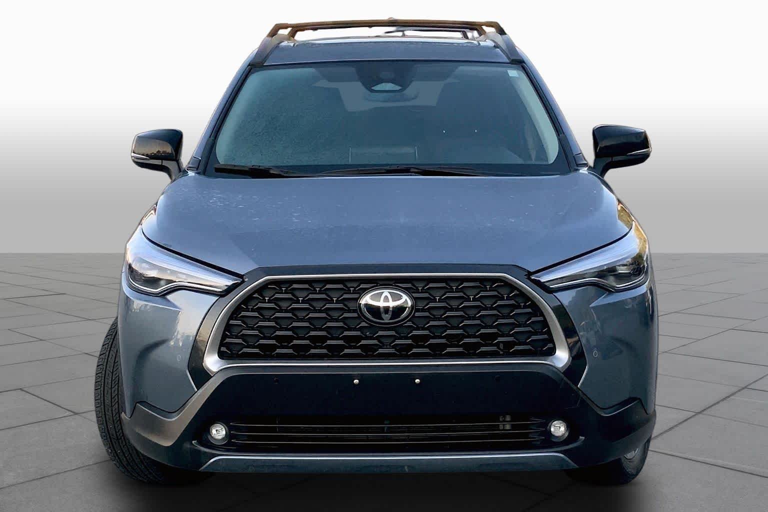 Used 2025 Celestite Toyota XLE image 4