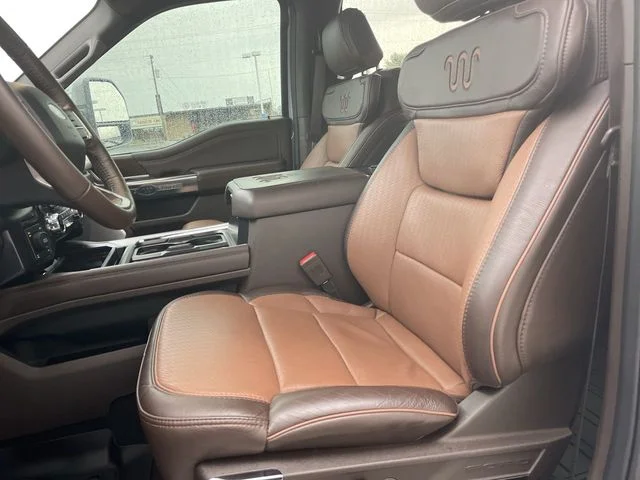 Used 2025 Gray Ford King Ranch image 11