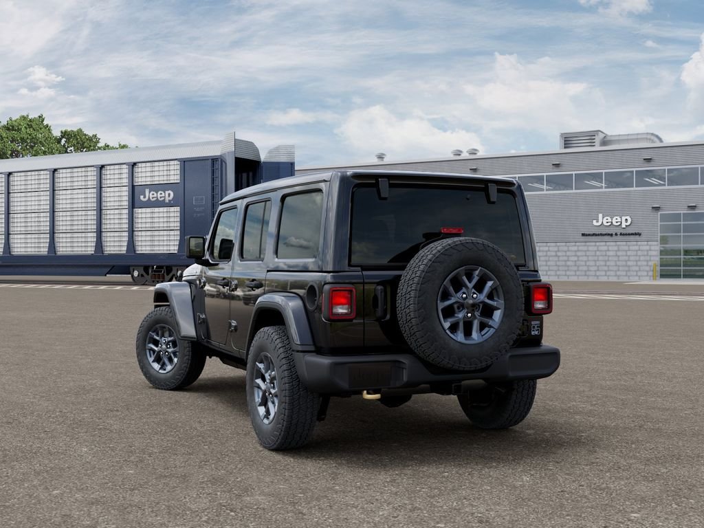 New 2026 Black Clear-Coat Exterior Paint Jeep 85th Anniversary Edition image 3
