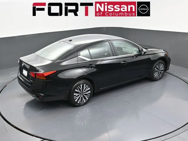 New 2026 Black Nissan 2.5 SV image 42