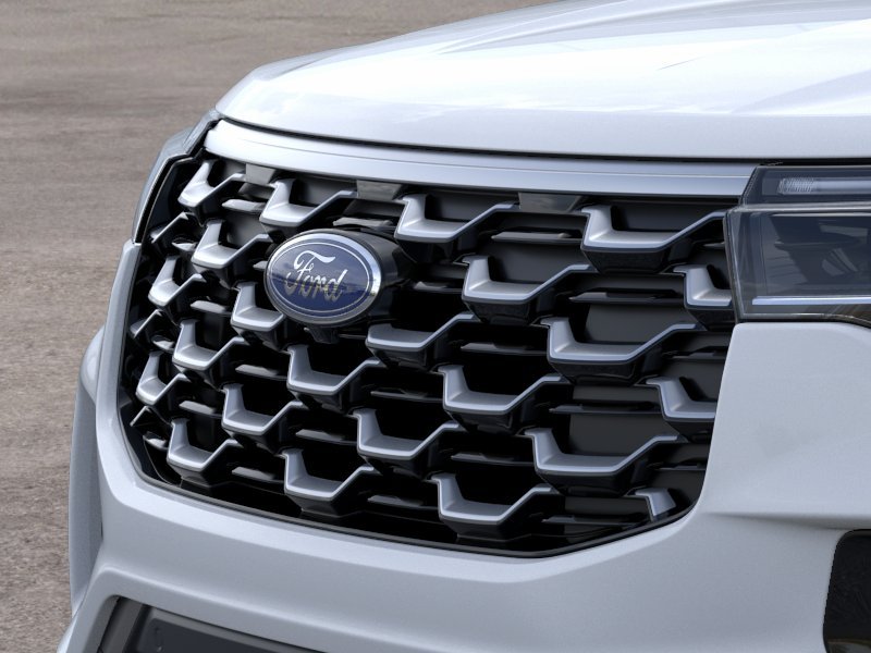 New 2026 Space White Metallic Ford Platinum™ image 17